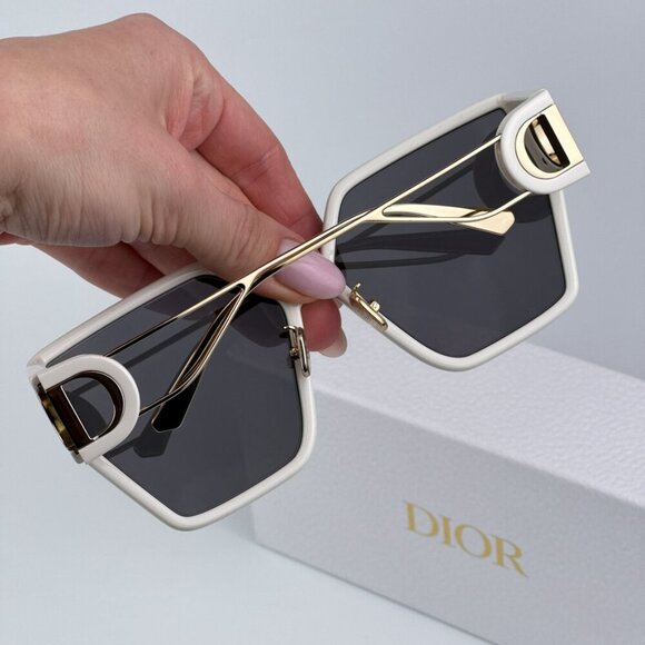 Dior 30MONTAIGNE BU 95A1 BRAND NEW Sunglasses Ivory Gold Smoke Women Geometric - Picture 3 of 11